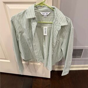 NWT Old Navy Green & White Striped Cropped Button-Up Shirt